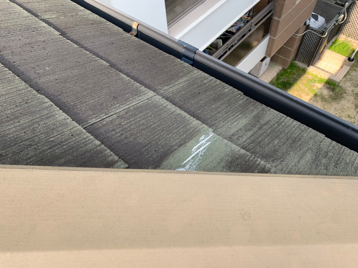 カラーベスト補修跡